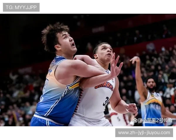 新疆VS上海第二节突发状况 场馆漏水致CBA常规赛紧急暂停